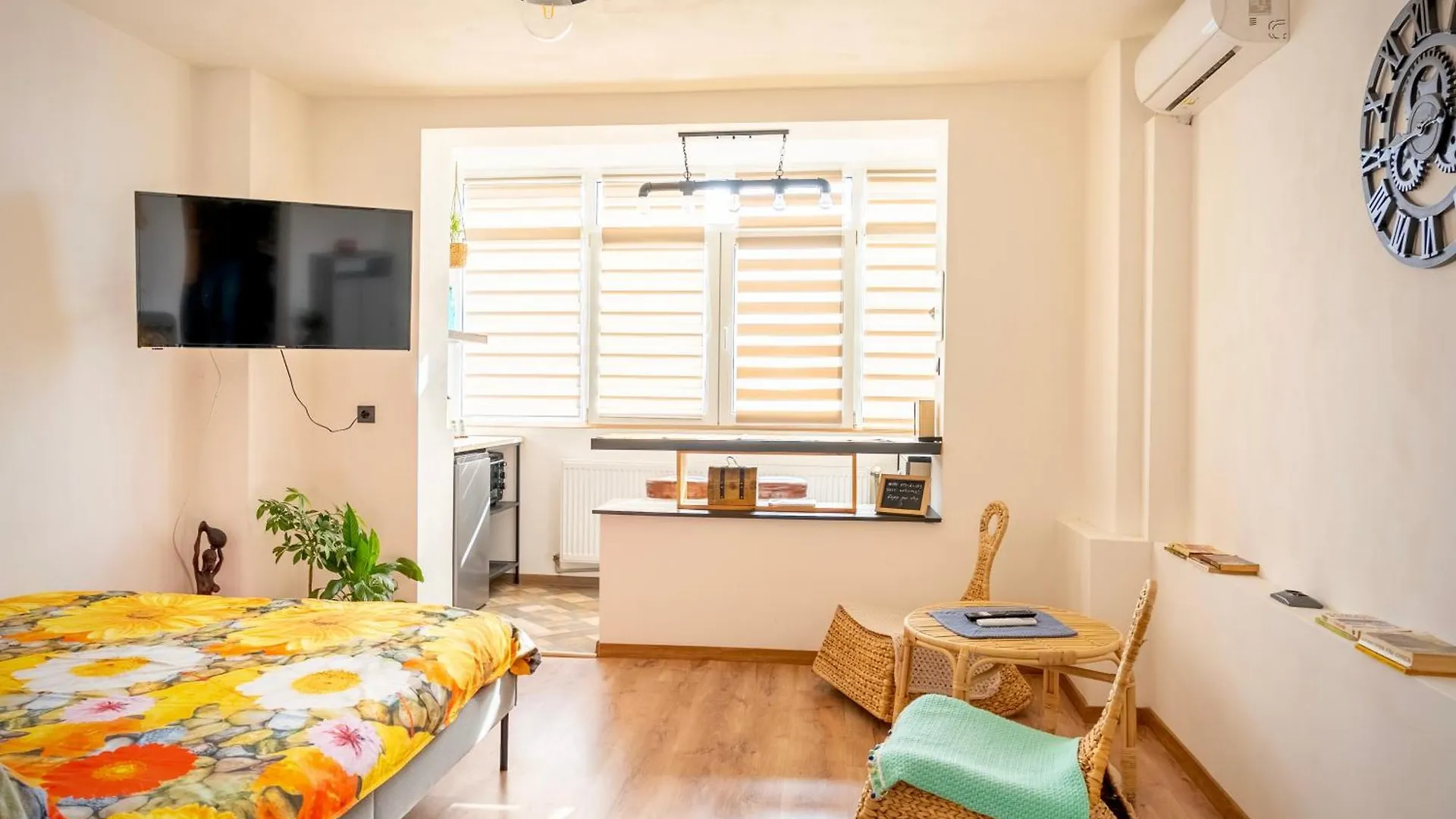 Lägenhet 2 Vis-A-Vis Studio - Gara De Nord Bukarest